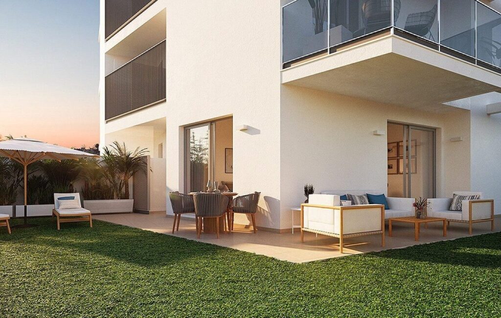 HOLASPAIN estates_Costa Blanca Noord_Marina Real_Denia