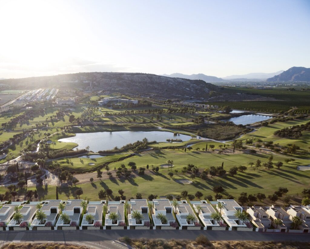 LA FINCA golf resort Algorfa Costa Blanca Zuid HOLASPAIN estates