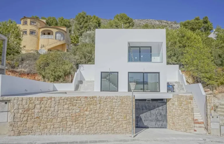 Villa Alcalalí Costa Blanca Noord HOLASPAIN estates